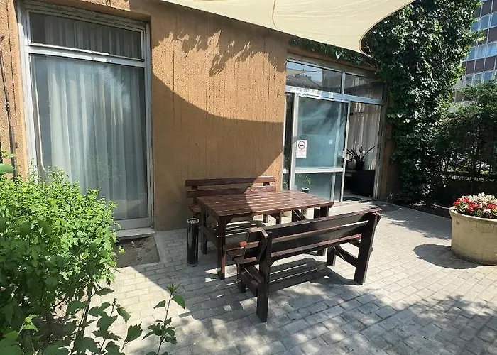 H1 Apartman *