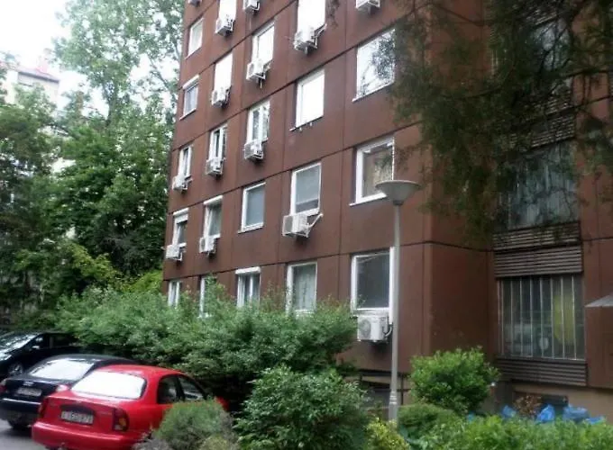 Apartament H1 *
